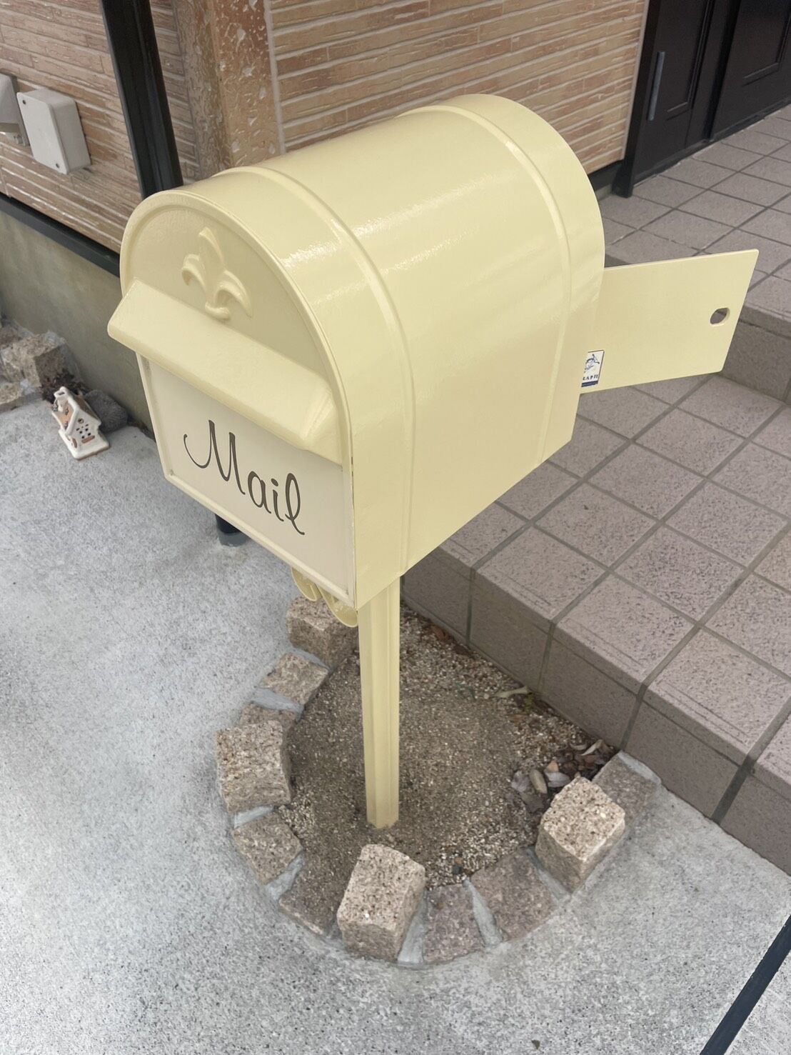 ポストサービス塗装